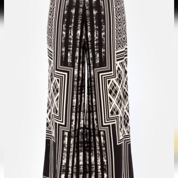 Fab'rik black and cream geometric palazzo pants size S! - Picture 2 of 14